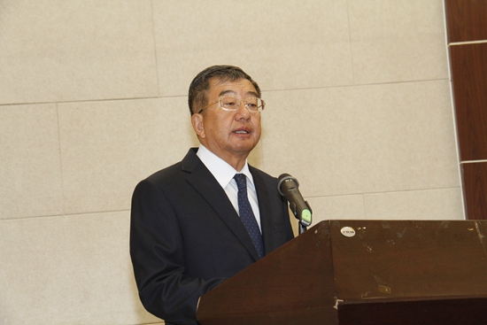 自治区人大常委会副主任、宁夏中华职教社主任孙贵宝讲话.jpg